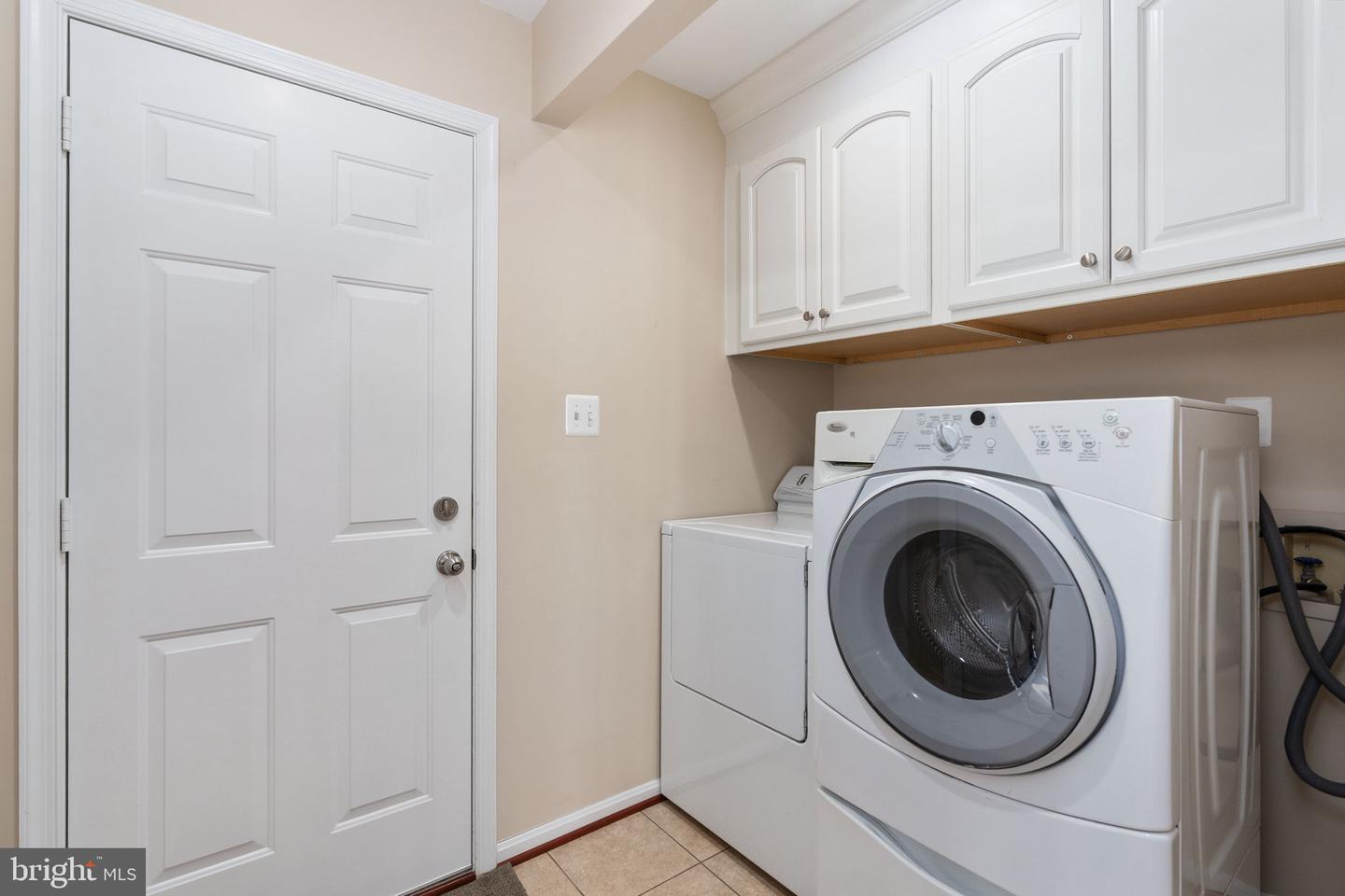 15111 KNICKERBOCKER DR, WOODBRIDGE, Virginia 22193, 5 Bedrooms Bedrooms, ,3 BathroomsBathrooms,Residential,For sale,15111 KNICKERBOCKER DR,VAPW2113238 MLS # VAPW2113238