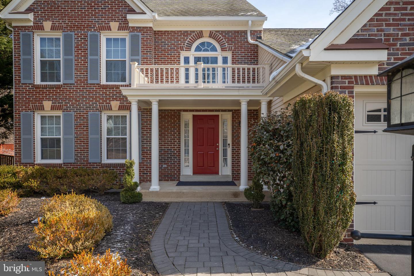 15111 KNICKERBOCKER DR, WOODBRIDGE, Virginia 22193, 5 Bedrooms Bedrooms, ,3 BathroomsBathrooms,Residential,For sale,15111 KNICKERBOCKER DR,VAPW2113238 MLS # VAPW2113238