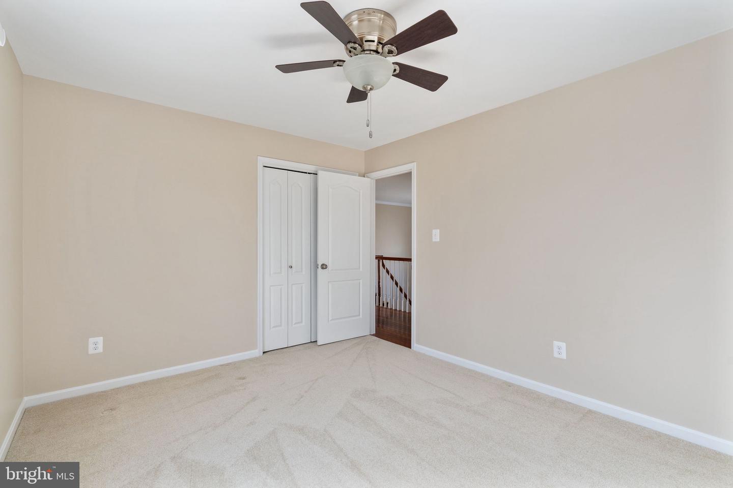 15111 KNICKERBOCKER DR, WOODBRIDGE, Virginia 22193, 5 Bedrooms Bedrooms, ,3 BathroomsBathrooms,Residential,For sale,15111 KNICKERBOCKER DR,VAPW2113238 MLS # VAPW2113238