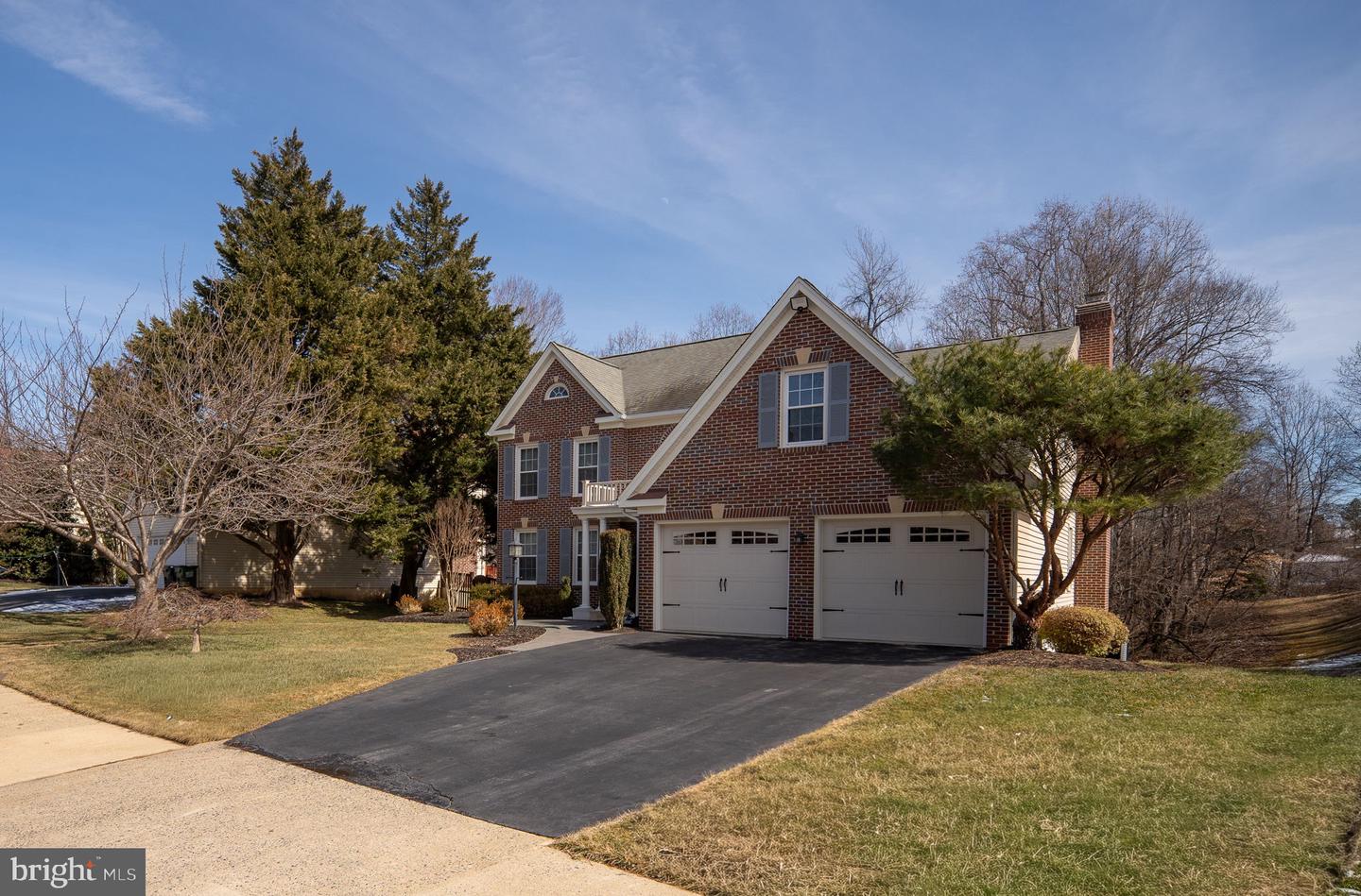 15111 KNICKERBOCKER DR, WOODBRIDGE, Virginia 22193, 5 Bedrooms Bedrooms, ,3 BathroomsBathrooms,Residential,For sale,15111 KNICKERBOCKER DR,VAPW2113238 MLS # VAPW2113238