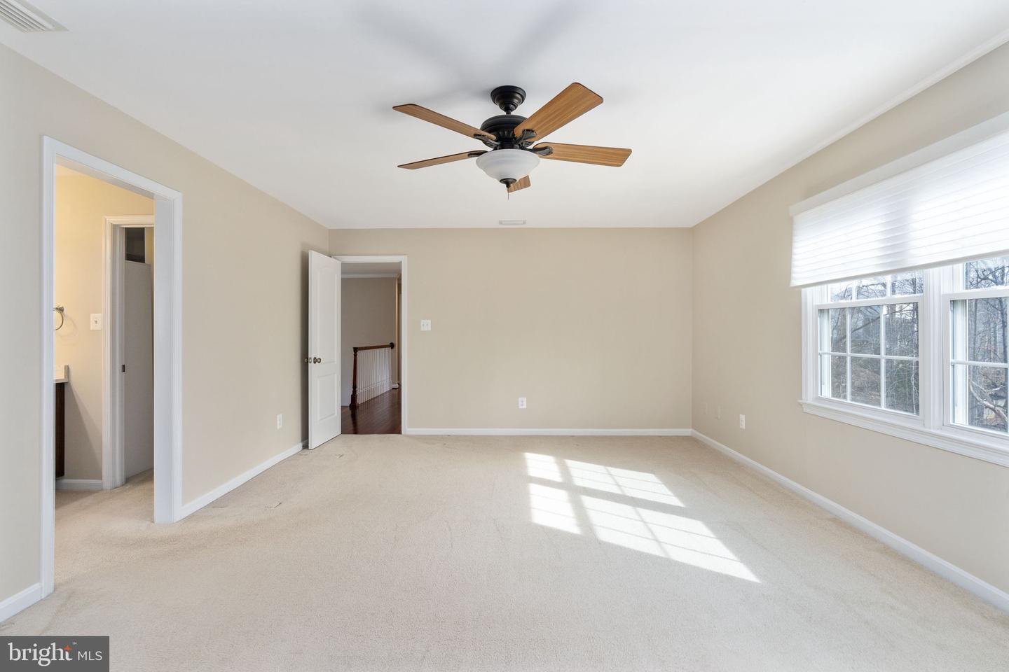 15111 KNICKERBOCKER DR, WOODBRIDGE, Virginia 22193, 5 Bedrooms Bedrooms, ,3 BathroomsBathrooms,Residential,For sale,15111 KNICKERBOCKER DR,VAPW2113238 MLS # VAPW2113238