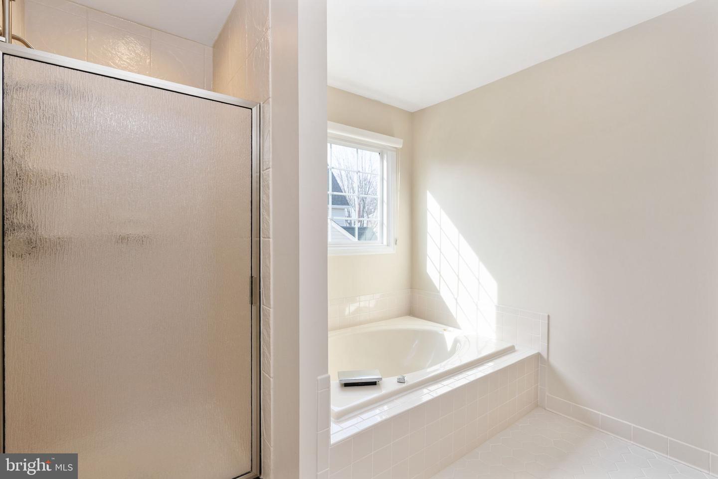 15111 KNICKERBOCKER DR, WOODBRIDGE, Virginia 22193, 5 Bedrooms Bedrooms, ,3 BathroomsBathrooms,Residential,For sale,15111 KNICKERBOCKER DR,VAPW2113238 MLS # VAPW2113238