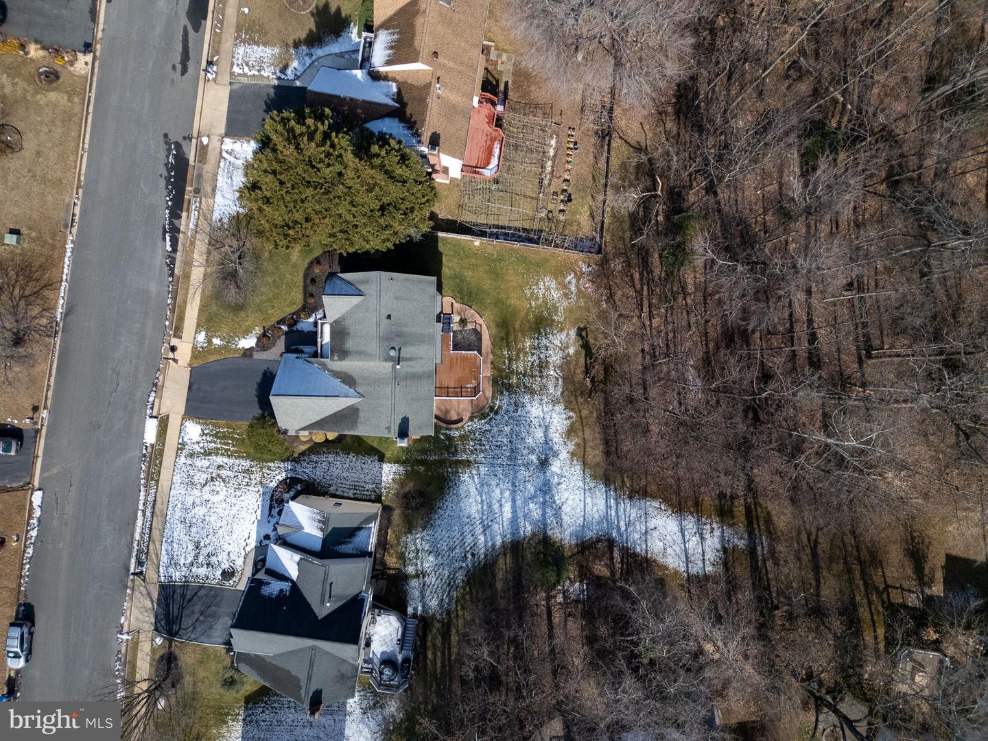 15111 KNICKERBOCKER DR, WOODBRIDGE, Virginia 22193, 5 Bedrooms Bedrooms, ,3 BathroomsBathrooms,Residential,For sale,15111 KNICKERBOCKER DR,VAPW2113238 MLS # VAPW2113238