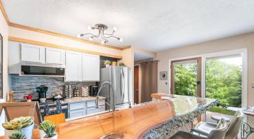 2225 TANNERS RIDGE CONDOS, WINTERGREEN RESORT, Virginia 22967, 1 Bedroom Bedrooms, ,1 BathroomBathrooms,Residential,For sale,2225 TANNERS RIDGE CONDOS,673658 MLS # 673658