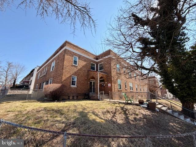 3709 13TH ST NW #105, WASHINGTON, District Of Columbia 20010, ,1 BathroomBathrooms,Residential,For sale,3709 13TH ST NW #105,DCDC2247986 MLS # DCDC2247986