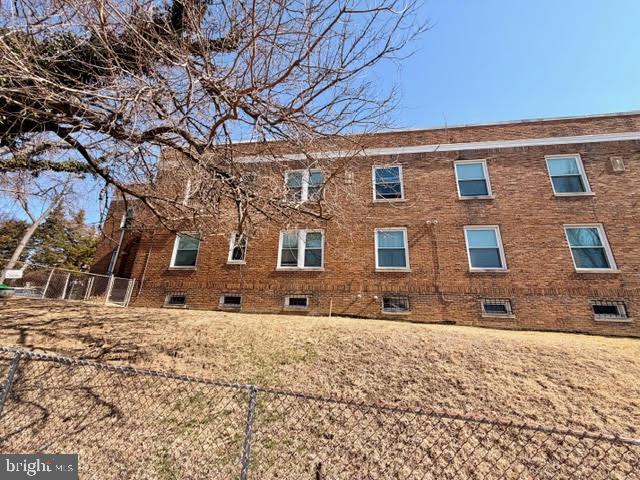 3709 13TH ST NW #105, WASHINGTON, District Of Columbia 20010, ,1 BathroomBathrooms,Residential,For sale,3709 13TH ST NW #105,DCDC2247986 MLS # DCDC2247986