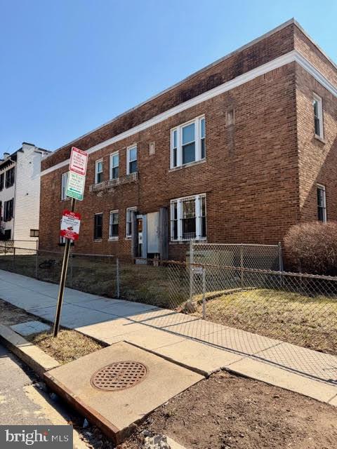 3709 13TH ST NW #105, WASHINGTON, District Of Columbia 20010, ,1 BathroomBathrooms,Residential,For sale,3709 13TH ST NW #105,DCDC2247986 MLS # DCDC2247986