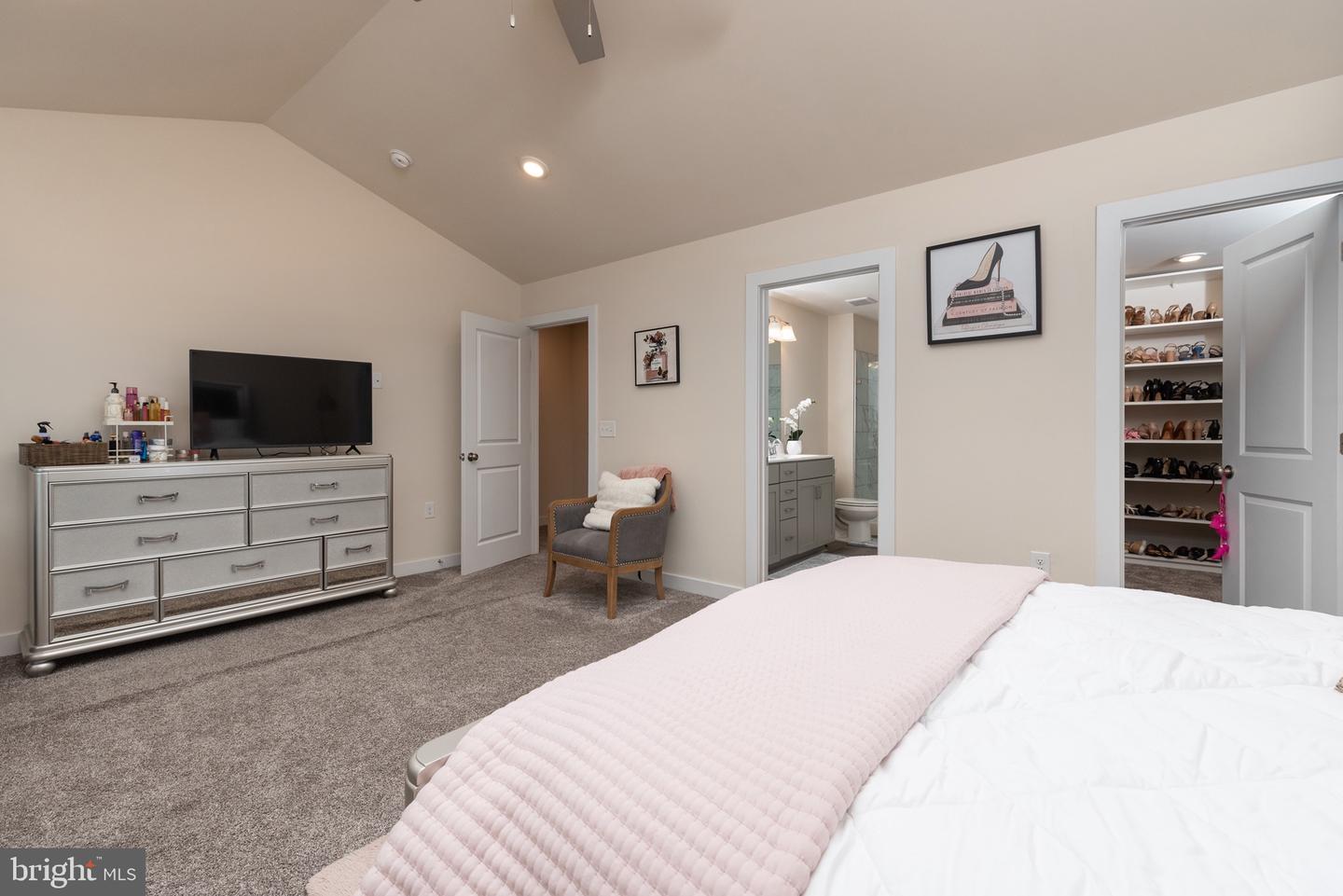 12548 PETREL XING, MIDLOTHIAN, Virginia 23112, 3 Bedrooms Bedrooms, 11 Rooms Rooms,2 BathroomsBathrooms,Residential,For sale,12548 PETREL XING,VACF2001406 MLS # VACF2001406