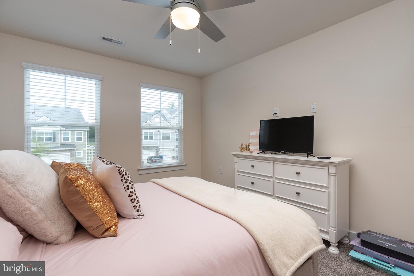 12548 PETREL XING, MIDLOTHIAN, Virginia 23112, 3 Bedrooms Bedrooms, 11 Rooms Rooms,2 BathroomsBathrooms,Residential,For sale,12548 PETREL XING,VACF2001406 MLS # VACF2001406