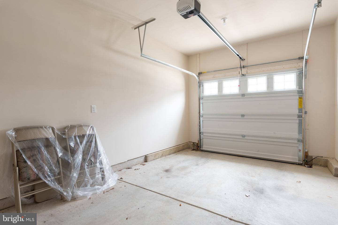 12548 PETREL XING, MIDLOTHIAN, Virginia 23112, 3 Bedrooms Bedrooms, 11 Rooms Rooms,2 BathroomsBathrooms,Residential,For sale,12548 PETREL XING,VACF2001406 MLS # VACF2001406