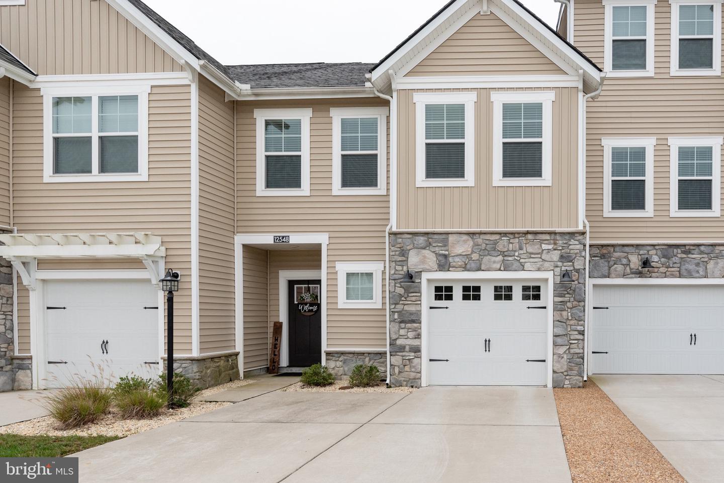 12548 PETREL XING, MIDLOTHIAN, Virginia 23112, 3 Bedrooms Bedrooms, 11 Rooms Rooms,2 BathroomsBathrooms,Residential,For sale,12548 PETREL XING,VACF2001406 MLS # VACF2001406