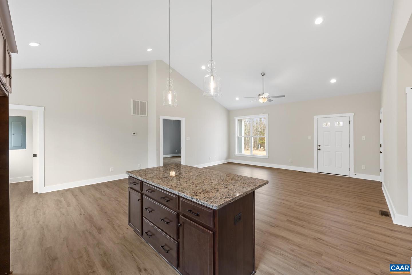 219 HUNDLEY BRANCH RD, SCOTTSVILLE, Virginia 24590, 3 Bedrooms Bedrooms, ,2 BathroomsBathrooms,Residential,For sale,219 HUNDLEY BRANCH RD,673778 MLS # 673778 219 HUNDLEY BRANCH RD, SCOTTSVILLE, Virginia 24590, 3 Bedrooms Bedrooms, ,2 BathroomsBathrooms,Residential,For sale,219 HUNDLEY BRANCH RD,673778 MLS # 673778