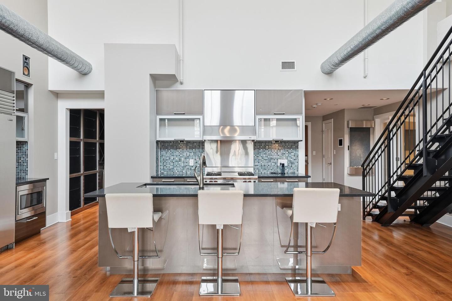 1615 N QUEEN ST #M603, ARLINGTON, Virginia 22209, 2 Bedrooms Bedrooms, ,2 BathroomsBathrooms,Residential,For sale,1615 N QUEEN ST #M603,VAAR2069446 MLS # VAAR2069446 1615 N QUEEN ST #M603, ARLINGTON, Virginia 22209, 2 Bedrooms Bedrooms, ,2 BathroomsBathrooms,Residential,For sale,1615 N QUEEN ST #M603,VAAR2069446 MLS # VAAR2069446