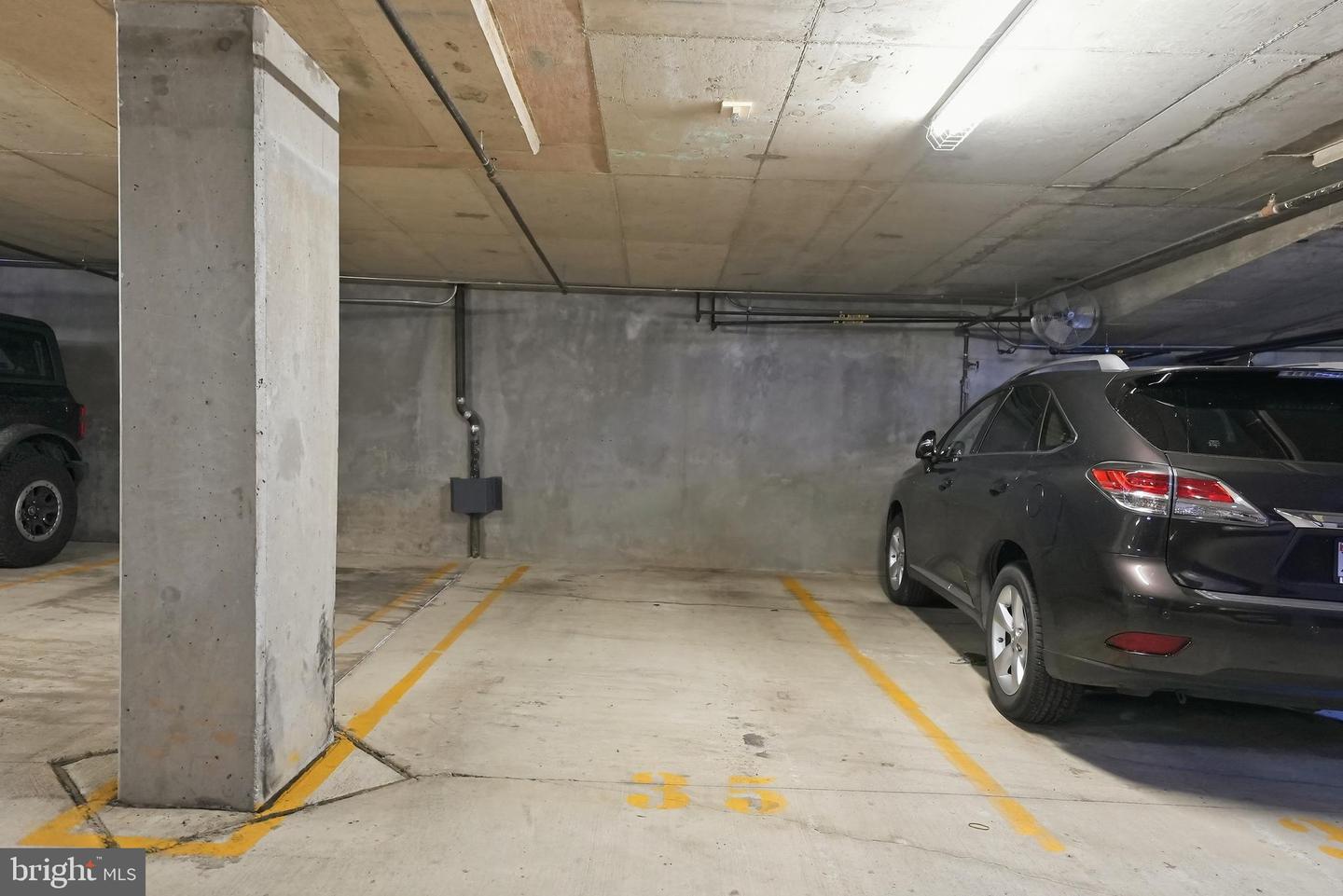 1615 N QUEEN ST #M603, ARLINGTON, Virginia 22209, 2 Bedrooms Bedrooms, ,2 BathroomsBathrooms,Residential,For sale,1615 N QUEEN ST #M603,VAAR2069446 MLS # VAAR2069446 1615 N QUEEN ST #M603, ARLINGTON, Virginia 22209, 2 Bedrooms Bedrooms, ,2 BathroomsBathrooms,Residential,For sale,1615 N QUEEN ST #M603,VAAR2069446 MLS # VAAR2069446