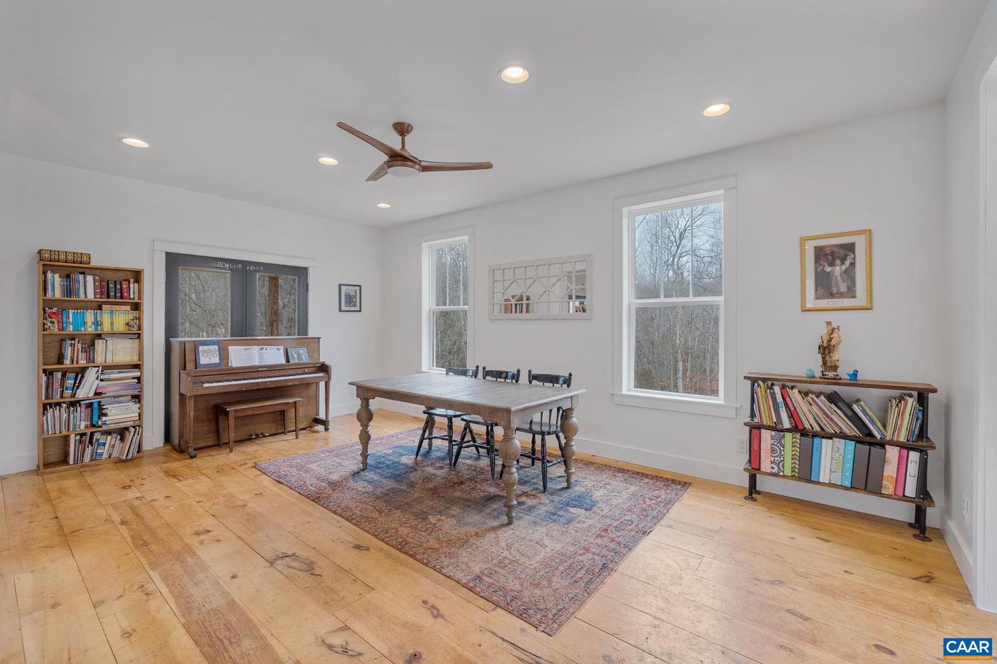 459 ROCKY HOLLOW RD, CHARLOTTESVILLE, Virginia 22911, 3 Bedrooms Bedrooms, ,2 BathroomsBathrooms,Residential,For sale,459 ROCKY HOLLOW RD,673781 MLS # 673781