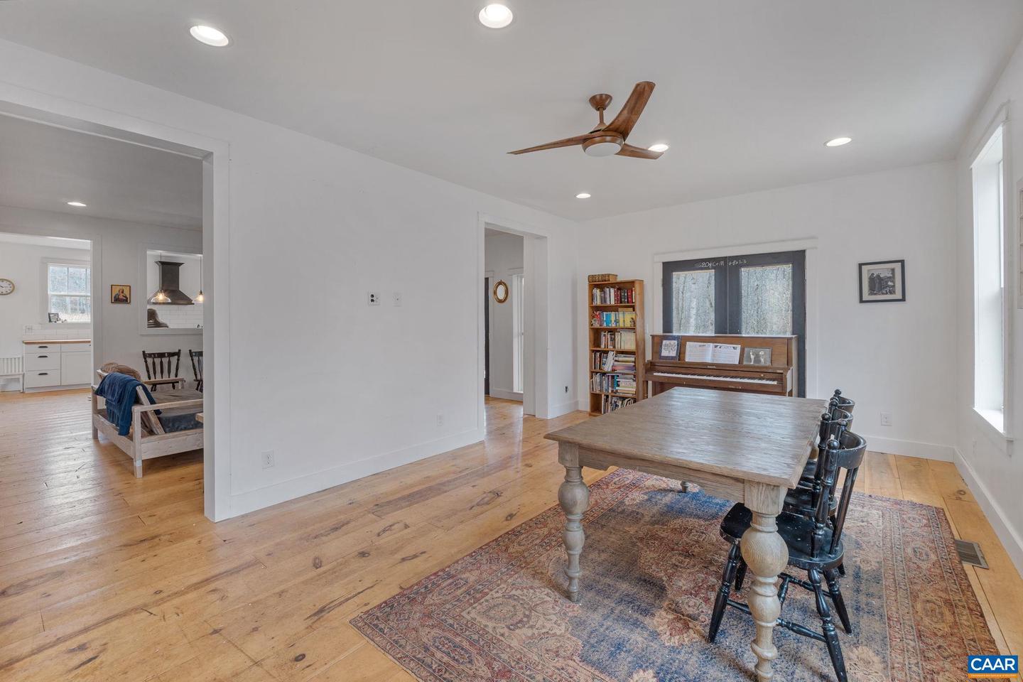 459 ROCKY HOLLOW RD, CHARLOTTESVILLE, Virginia 22911, 3 Bedrooms Bedrooms, ,2 BathroomsBathrooms,Residential,For sale,459 ROCKY HOLLOW RD,673781 MLS # 673781