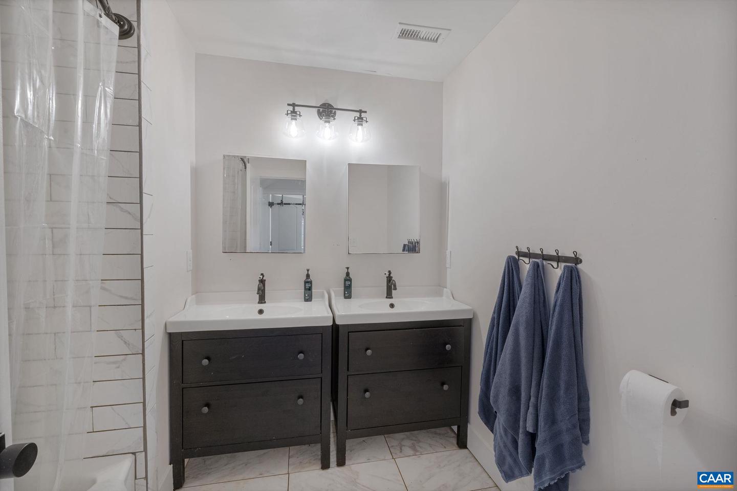 459 ROCKY HOLLOW RD, CHARLOTTESVILLE, Virginia 22911, 3 Bedrooms Bedrooms, ,2 BathroomsBathrooms,Residential,For sale,459 ROCKY HOLLOW RD,673781 MLS # 673781