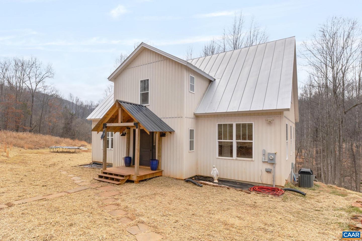 459 ROCKY HOLLOW RD, CHARLOTTESVILLE, Virginia 22911, 3 Bedrooms Bedrooms, ,2 BathroomsBathrooms,Residential,For sale,459 ROCKY HOLLOW RD,673781 MLS # 673781