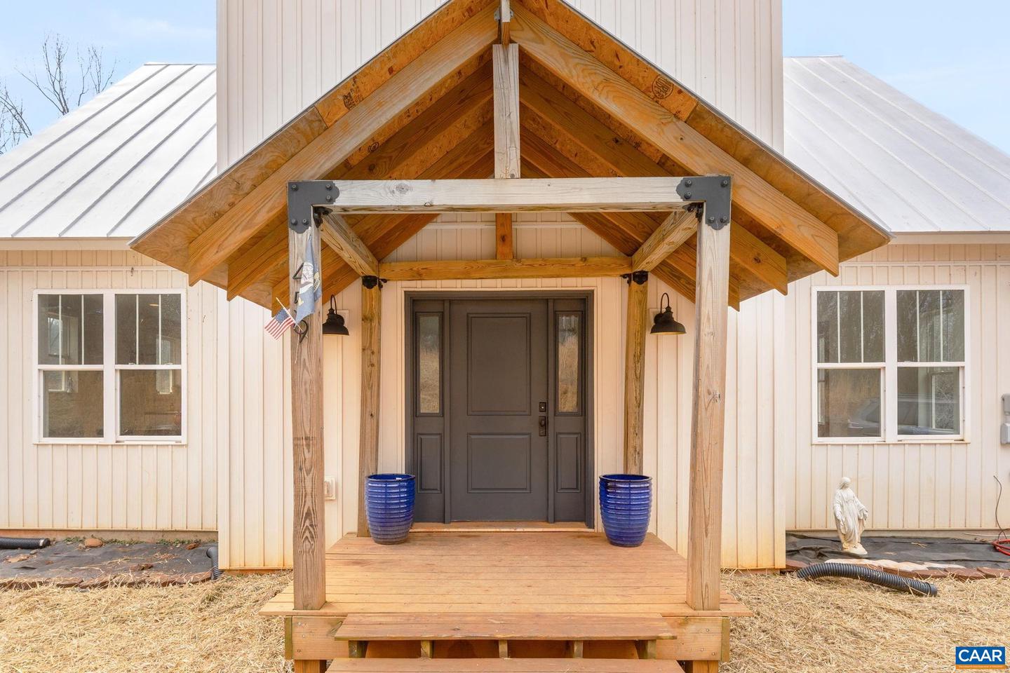 459 ROCKY HOLLOW RD, CHARLOTTESVILLE, Virginia 22911, 3 Bedrooms Bedrooms, ,2 BathroomsBathrooms,Residential,For sale,459 ROCKY HOLLOW RD,673781 MLS # 673781