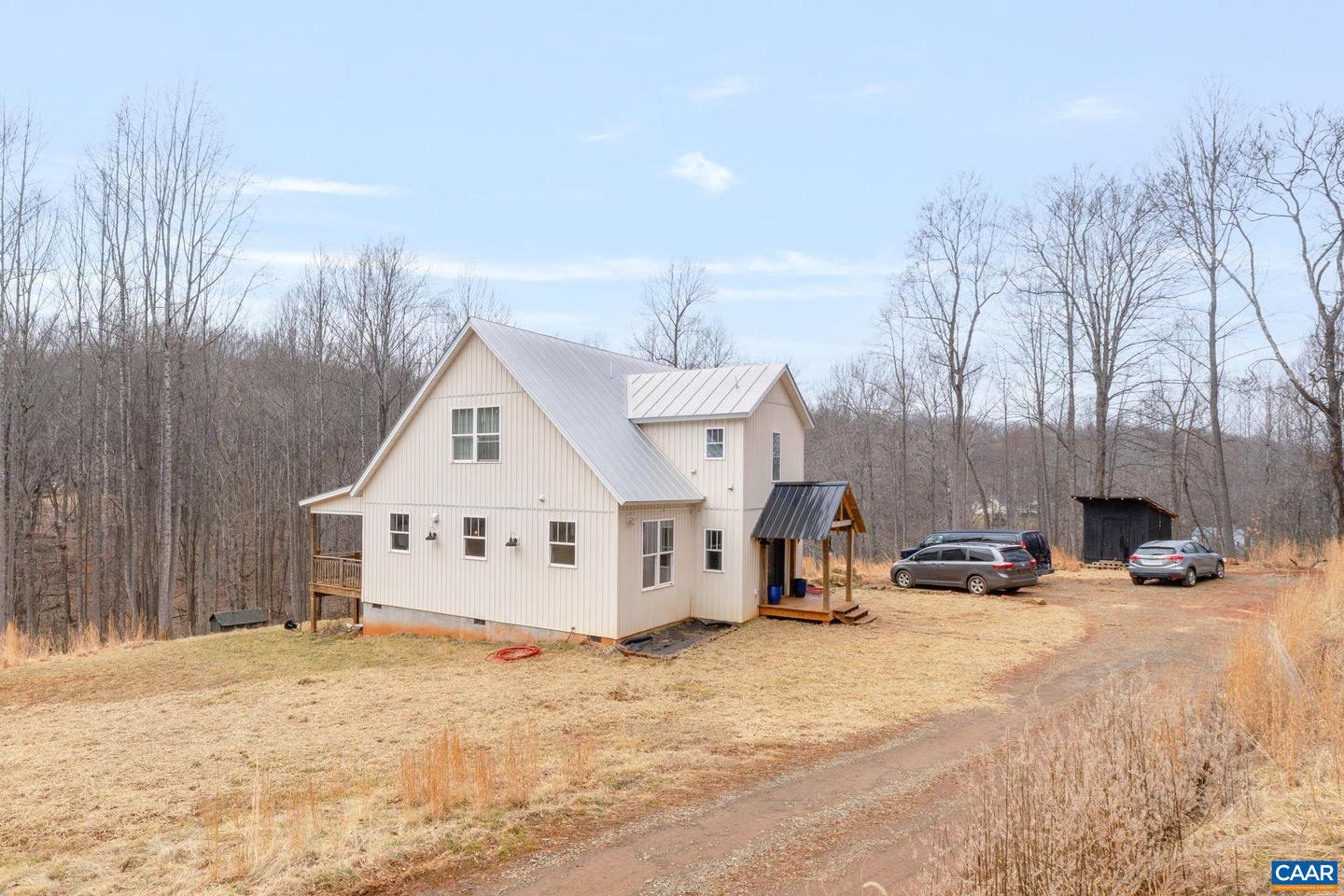 459 ROCKY HOLLOW RD, CHARLOTTESVILLE, Virginia 22911, 3 Bedrooms Bedrooms, ,2 BathroomsBathrooms,Residential,For sale,459 ROCKY HOLLOW RD,673781 MLS # 673781