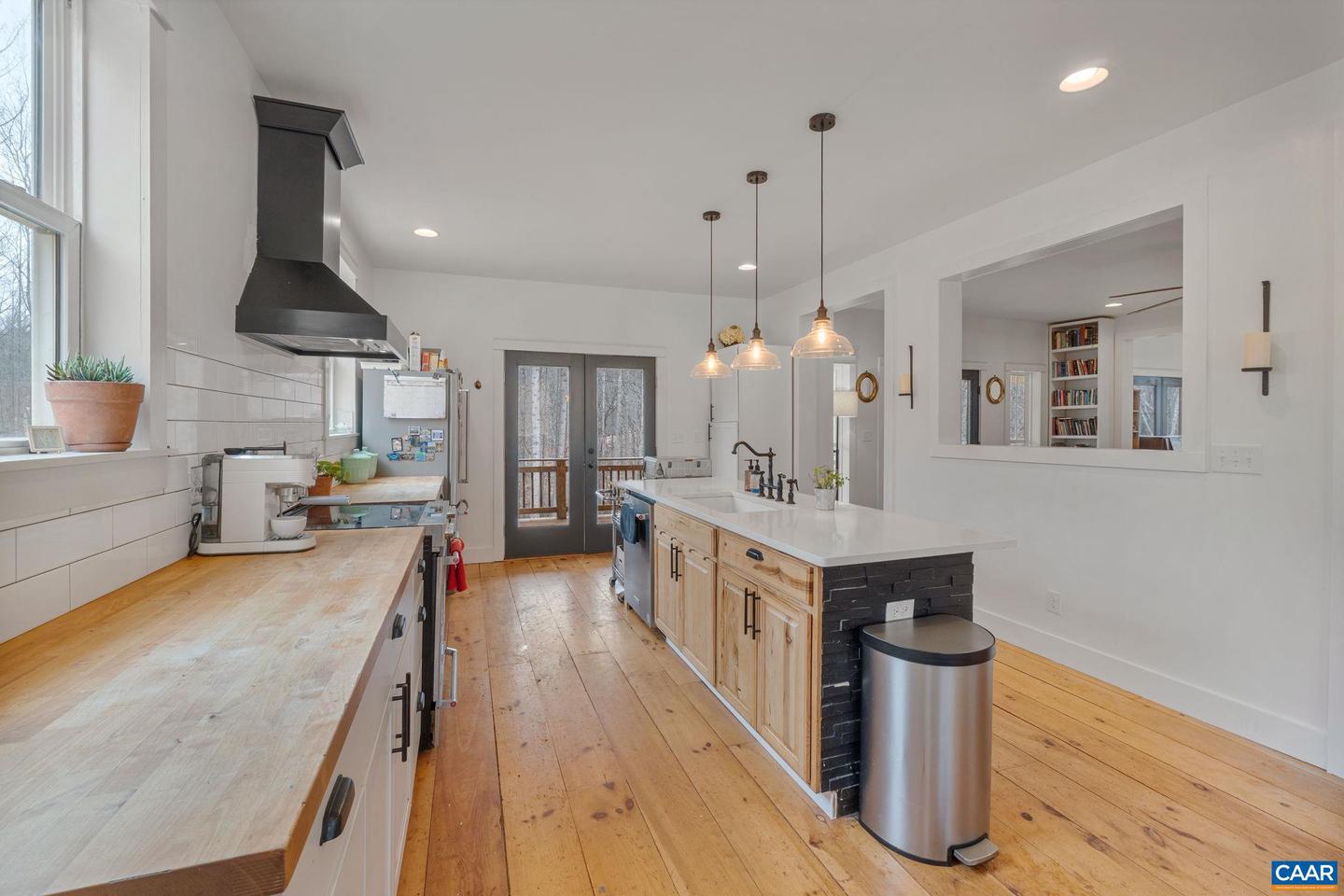 459 ROCKY HOLLOW RD, CHARLOTTESVILLE, Virginia 22911, 3 Bedrooms Bedrooms, ,2 BathroomsBathrooms,Residential,For sale,459 ROCKY HOLLOW RD,673781 MLS # 673781