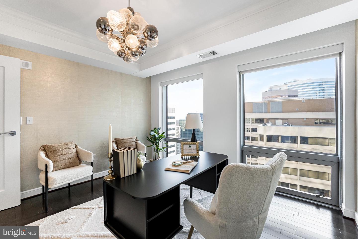 1111 19TH ST N #1707, ARLINGTON, Virginia 22209, 2 Bedrooms Bedrooms, 5 Rooms Rooms,2 BathroomsBathrooms,Residential,For sale,1111 19TH ST N #1707,VAAR2069454 MLS # VAAR2069454