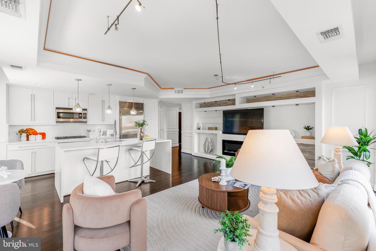 1111 19TH ST N #1707, ARLINGTON, Virginia 22209, 2 Bedrooms Bedrooms, 5 Rooms Rooms,2 BathroomsBathrooms,Residential,For sale,1111 19TH ST N #1707,VAAR2069454 MLS # VAAR2069454