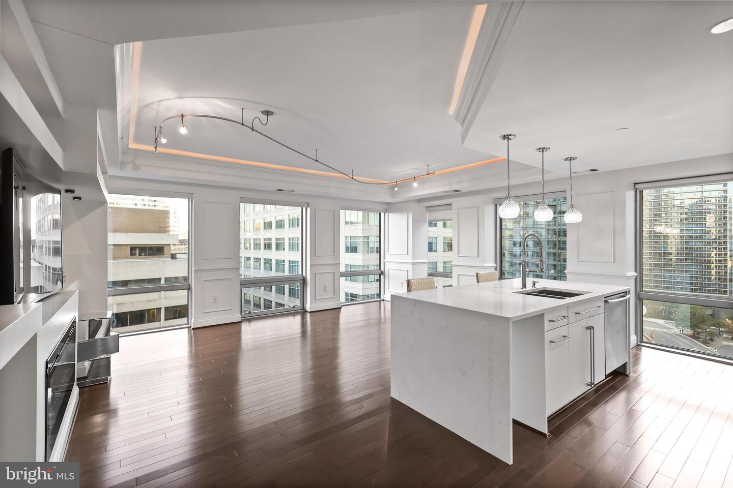 1111 19TH ST N #1707, ARLINGTON, Virginia 22209, 2 Bedrooms Bedrooms, 5 Rooms Rooms,2 BathroomsBathrooms,Residential,For sale,1111 19TH ST N #1707,VAAR2069454 MLS # VAAR2069454