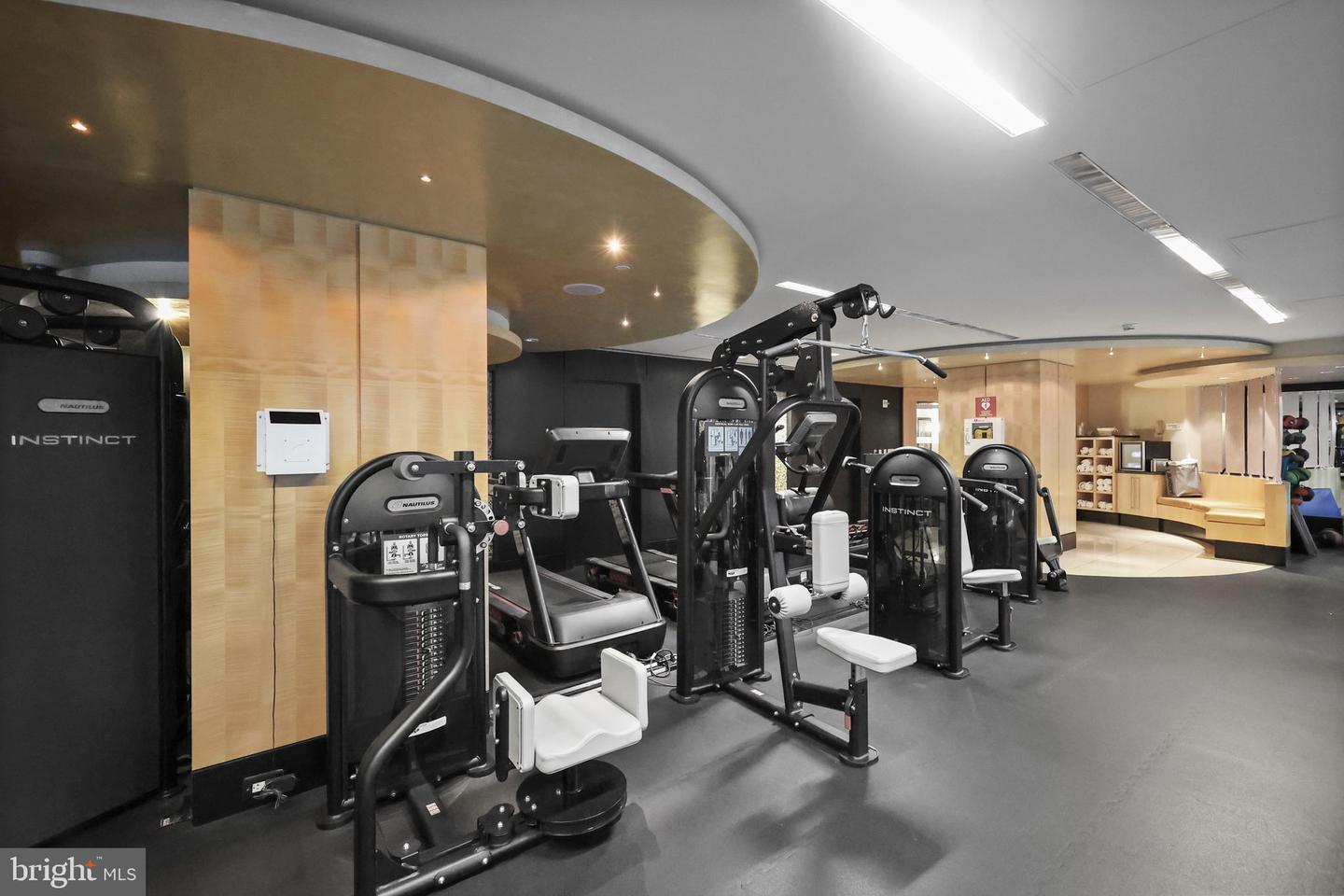 1111 19TH ST N #1707, ARLINGTON, Virginia 22209, 2 Bedrooms Bedrooms, 5 Rooms Rooms,2 BathroomsBathrooms,Residential,For sale,1111 19TH ST N #1707,VAAR2069454 MLS # VAAR2069454