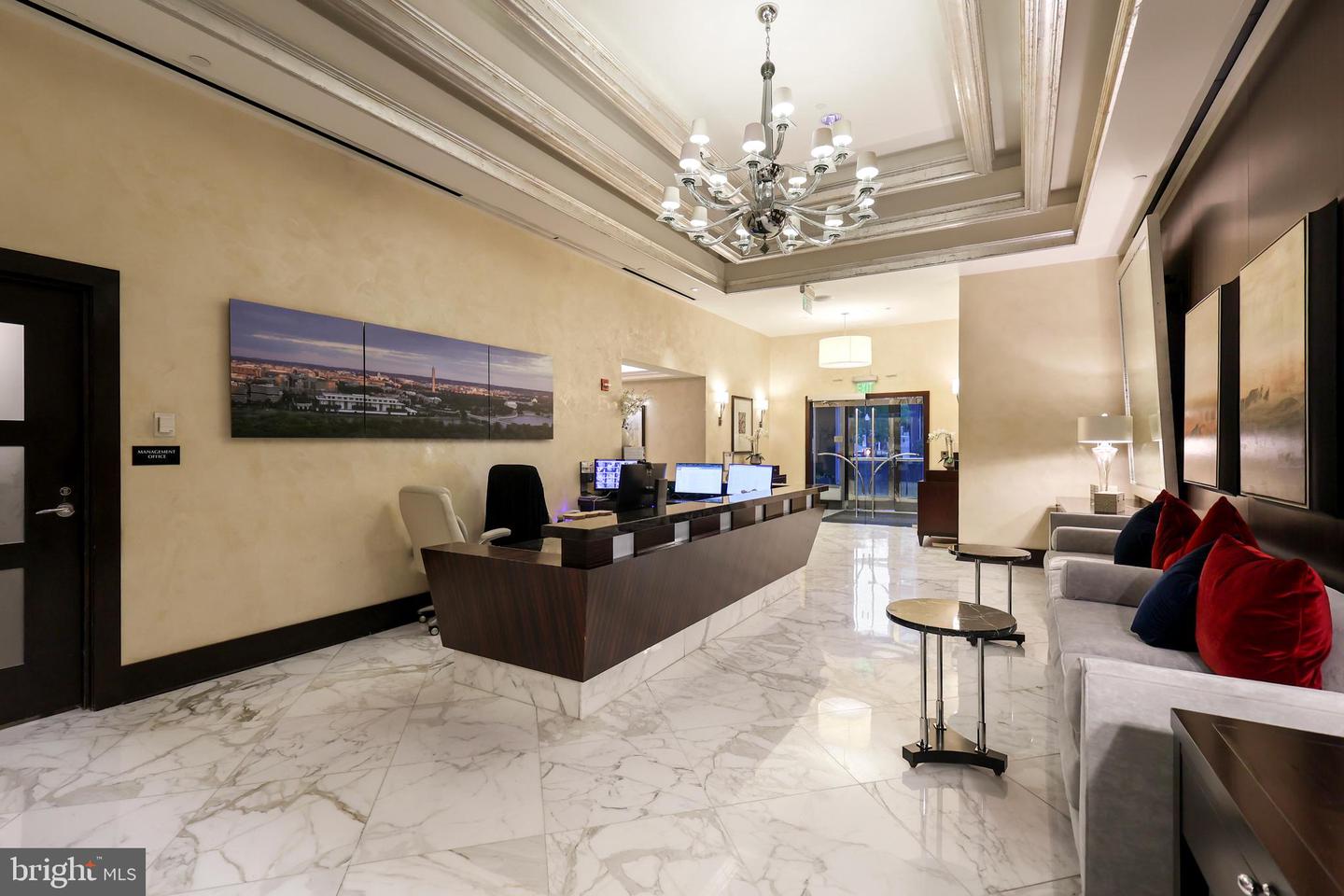 1111 19TH ST N #1707, ARLINGTON, Virginia 22209, 2 Bedrooms Bedrooms, 5 Rooms Rooms,2 BathroomsBathrooms,Residential,For sale,1111 19TH ST N #1707,VAAR2069454 MLS # VAAR2069454