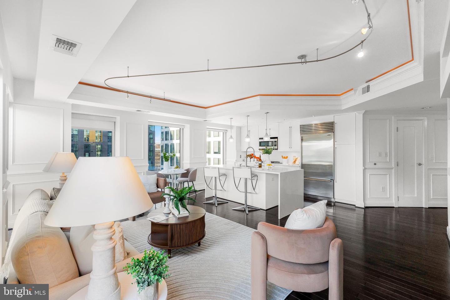 1111 19TH ST N #1707, ARLINGTON, Virginia 22209, 2 Bedrooms Bedrooms, 5 Rooms Rooms,2 BathroomsBathrooms,Residential,For sale,1111 19TH ST N #1707,VAAR2069454 MLS # VAAR2069454