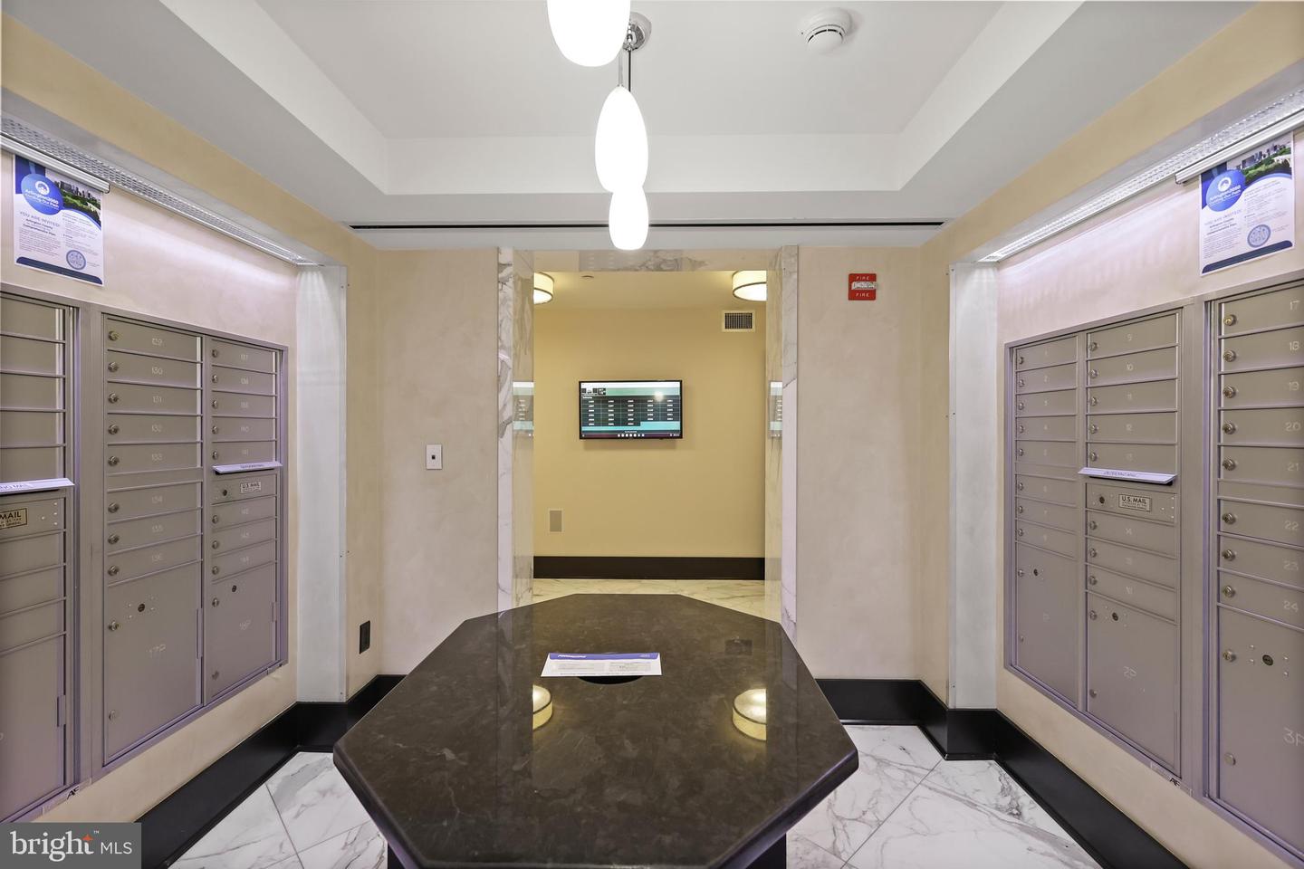 1111 19TH ST N #1707, ARLINGTON, Virginia 22209, 2 Bedrooms Bedrooms, 5 Rooms Rooms,2 BathroomsBathrooms,Residential,For sale,1111 19TH ST N #1707,VAAR2069454 MLS # VAAR2069454