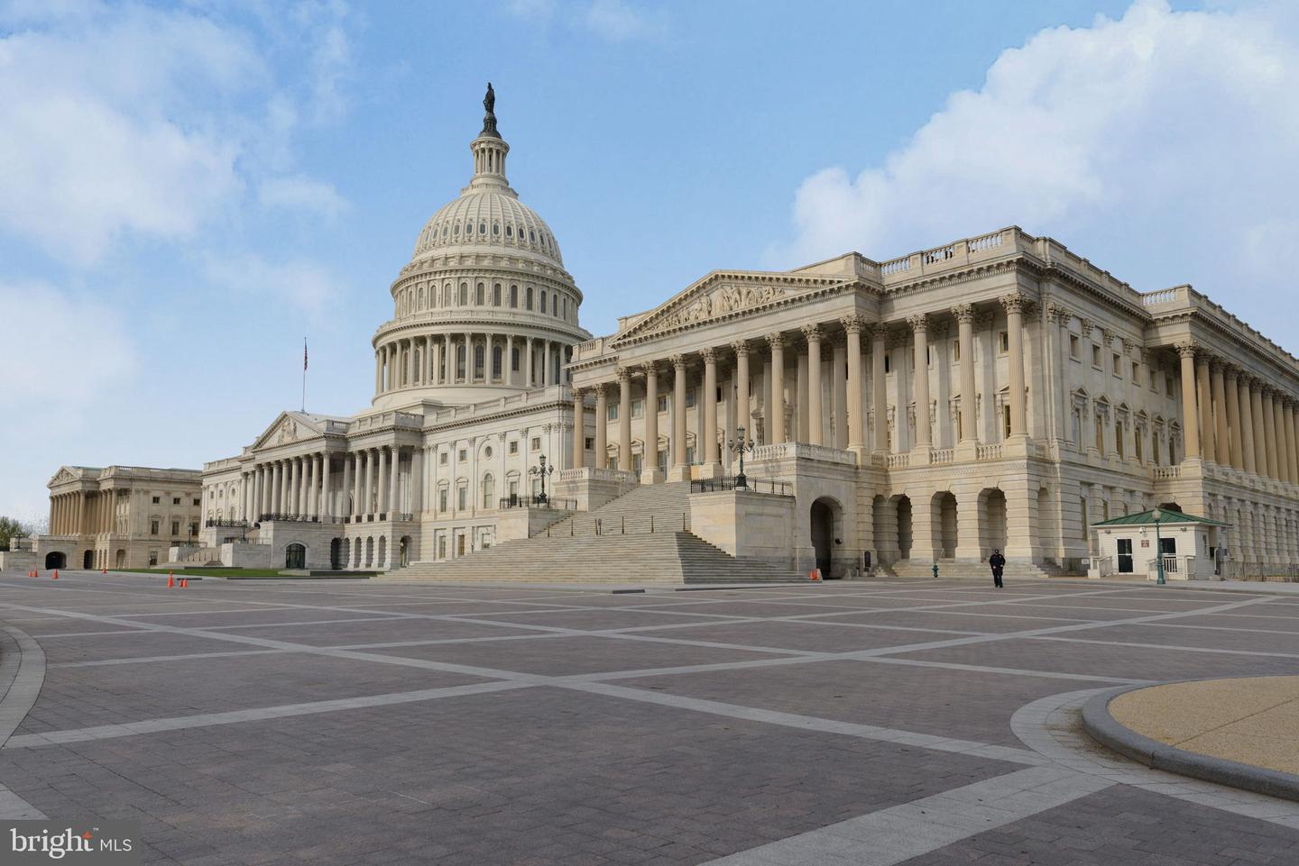 15 3RD ST NE #4, WASHINGTON, District Of Columbia 20002, 1 Bedroom Bedrooms, ,1 BathroomBathrooms,Residential,For sale,15 3RD ST NE #4,DCDC2248224 MLS # DCDC2248224