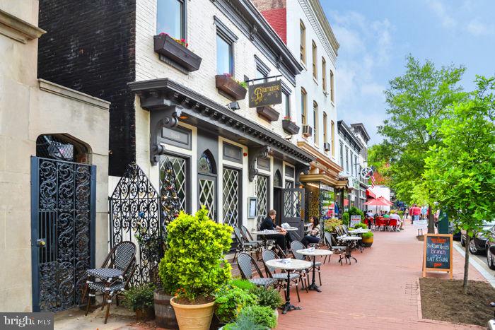 15 3RD ST NE #4, WASHINGTON, District Of Columbia 20002, 1 Bedroom Bedrooms, ,1 BathroomBathrooms,Residential,For sale,15 3RD ST NE #4,DCDC2248224 MLS # DCDC2248224