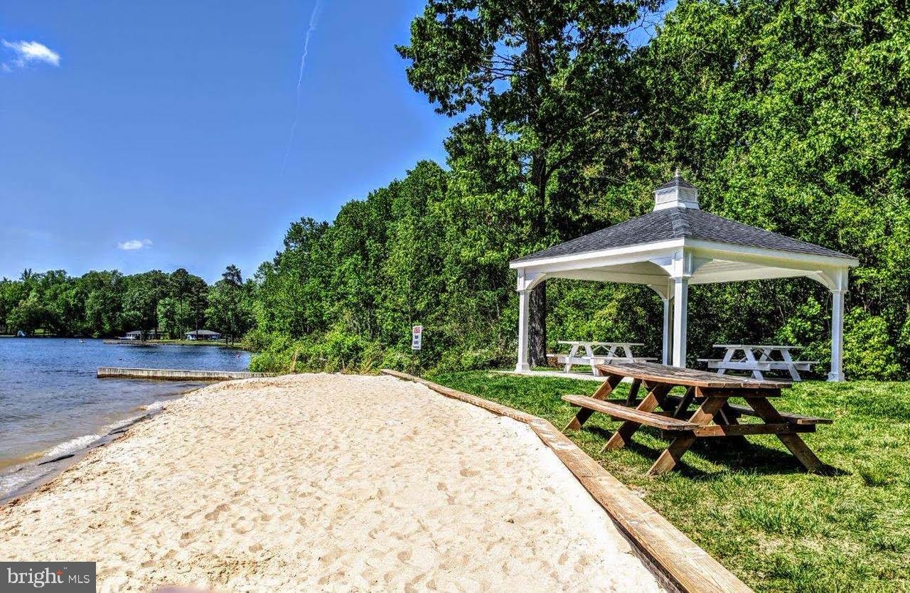 63 LAKE FOREST DR, MINERAL, Virginia 23117, 4 Bedrooms Bedrooms, 17 Rooms Rooms,4 BathroomsBathrooms,Residential,For sale,63 LAKE FOREST DR,VALA2009366 MLS # VALA2009366