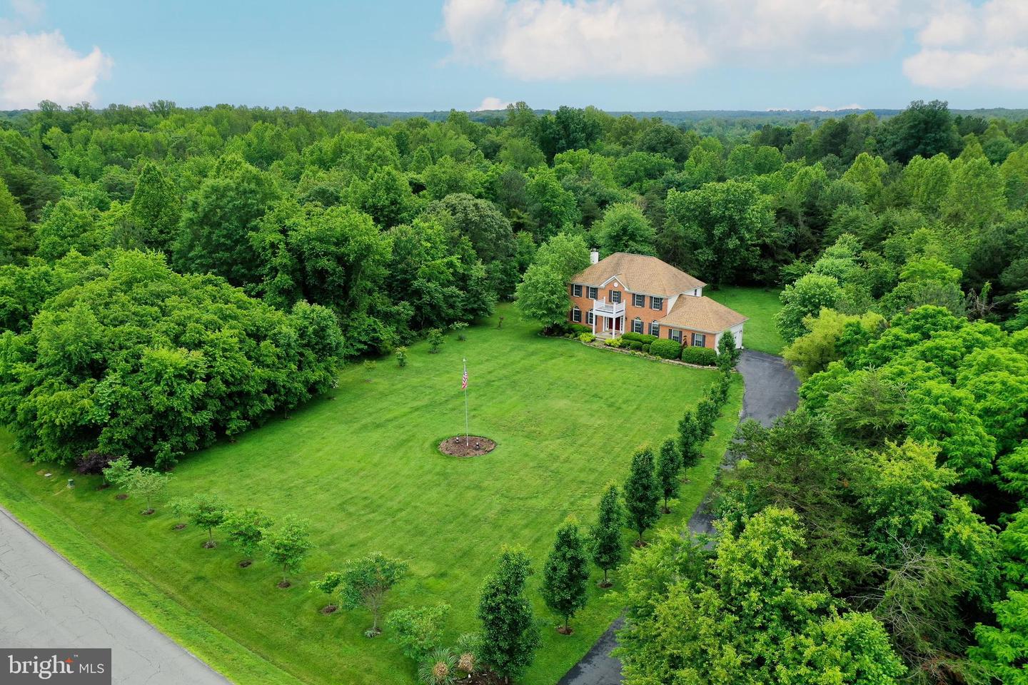 63 LAKE FOREST DR, MINERAL, Virginia 23117, 4 Bedrooms Bedrooms, 17 Rooms Rooms,4 BathroomsBathrooms,Residential,For sale,63 LAKE FOREST DR,VALA2009366 MLS # VALA2009366