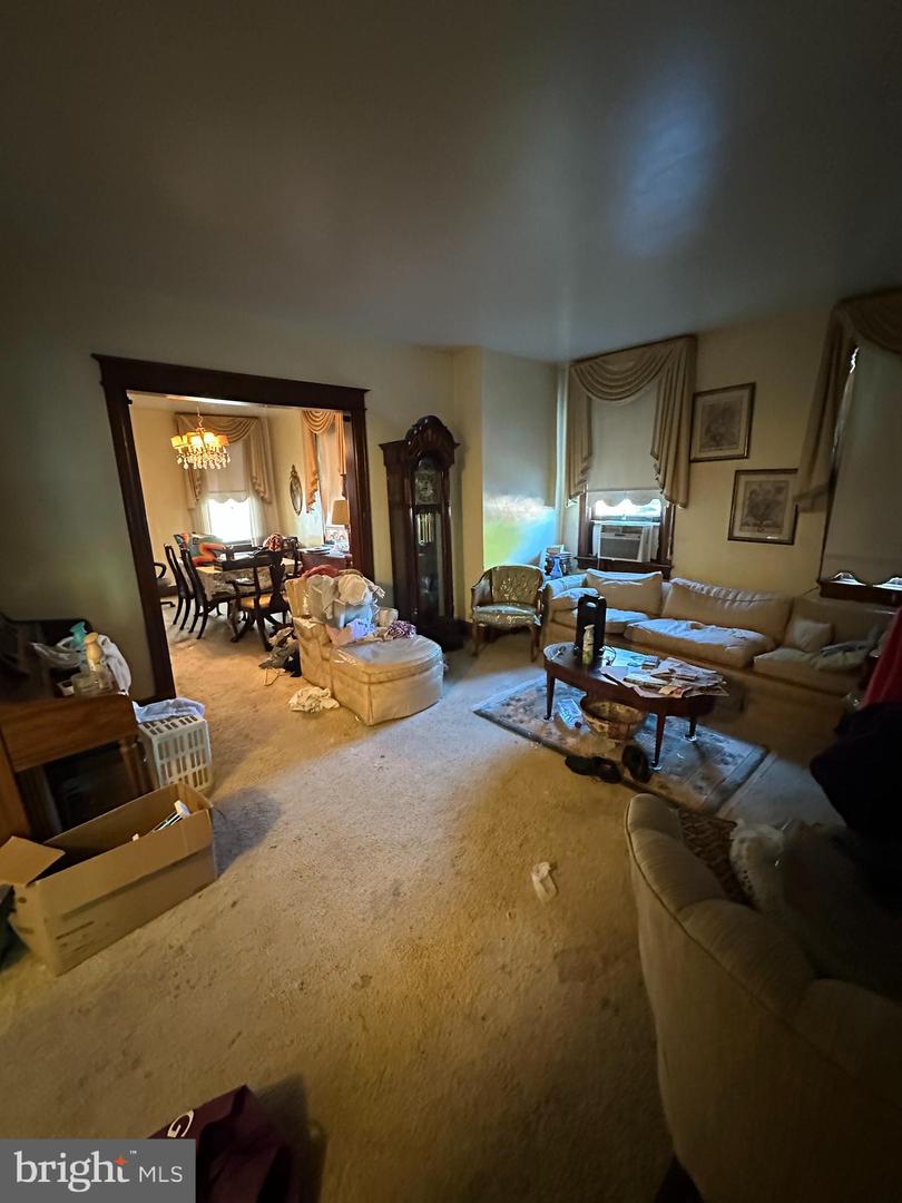 1122 HOLBROOK ST NE, WASHINGTON, District Of Columbia 20002, 3 Bedrooms Bedrooms, ,1 BathroomBathrooms,Residential,For sale,1122 HOLBROOK ST NE,DCDC2248244 MLS # DCDC2248244