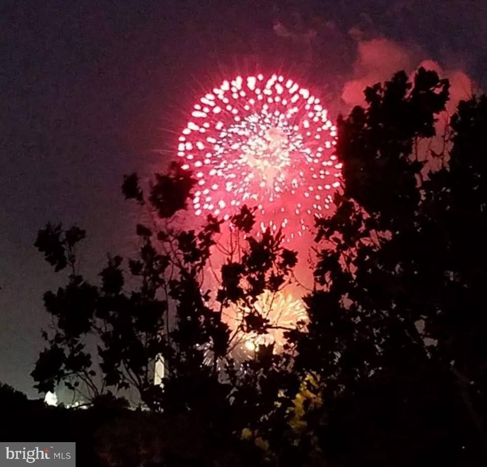 1021 ARLINGTON BLVD #330, ARLINGTON, Virginia 22209, 1 Bedroom Bedrooms, ,1 BathroomBathrooms,Residential,For sale,1021 ARLINGTON BLVD #330,VAAR2069466 MLS # VAAR2069466