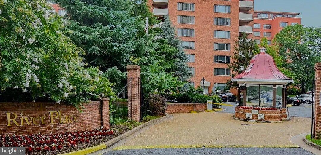 1021 ARLINGTON BLVD #330, ARLINGTON, Virginia 22209, 1 Bedroom Bedrooms, ,1 BathroomBathrooms,Residential,For sale,1021 ARLINGTON BLVD #330,VAAR2069466 MLS # VAAR2069466