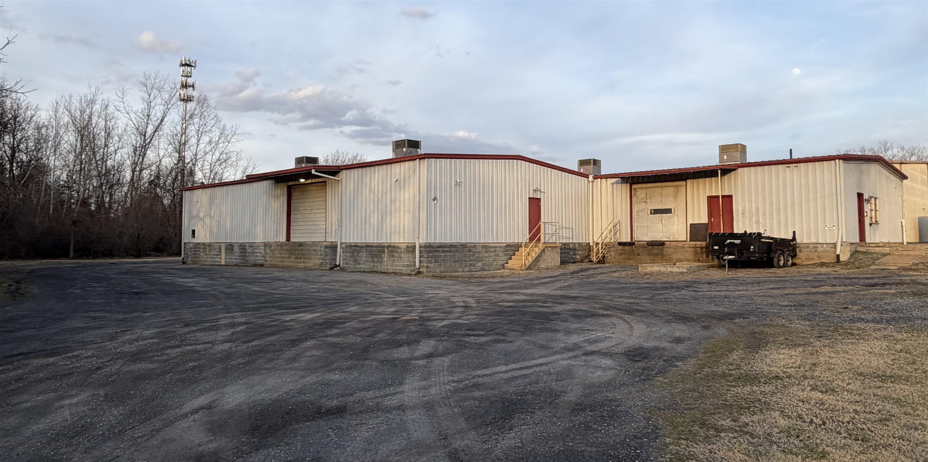 1367 HOPEMAN PKWY, WAYNESBORO, Virginia 22980, ,Commercial,1367 HOPEMAN PKWY,673806 MLS # 673806