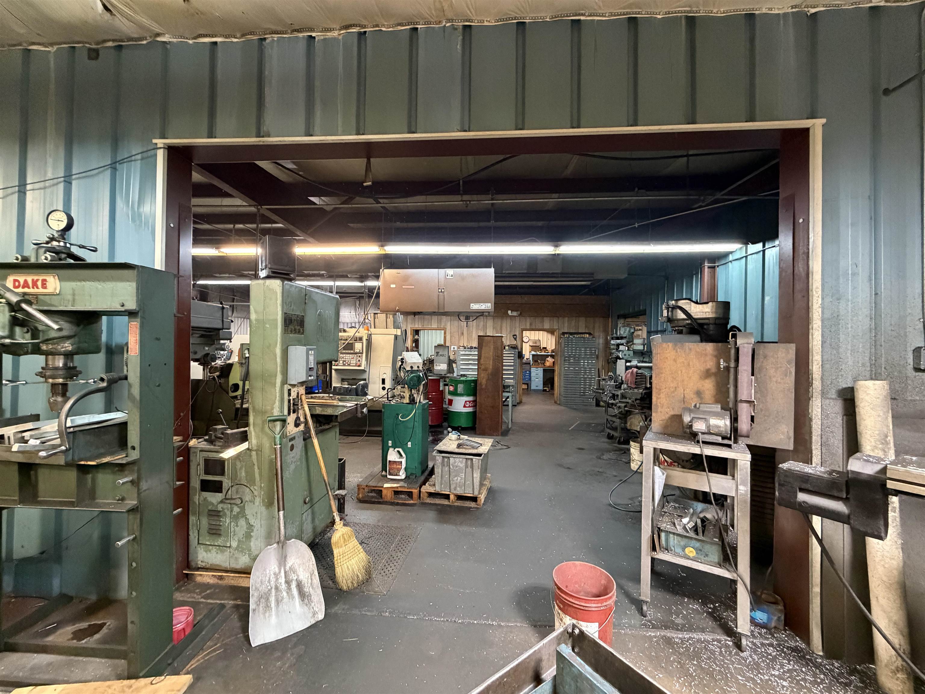 1367 HOPEMAN PKWY, WAYNESBORO, Virginia 22980, ,Commercial,1367 HOPEMAN PKWY,673806 MLS # 673806