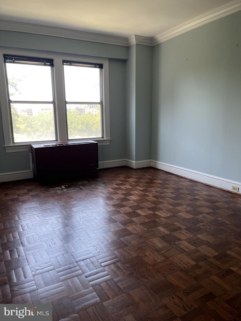 4000 CATHEDRAL AVE NW #309B, WASHINGTON, District Of Columbia 20016, 2 Bedrooms Bedrooms, ,1 BathroomBathrooms,Residential,For sale,4000 CATHEDRAL AVE NW #309B,DCDC2208254 MLS # DCDC2208254