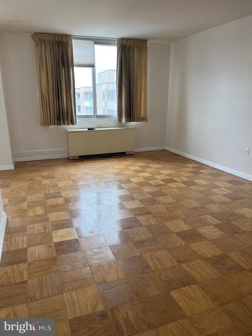 3001 VEAZEY NW #1629, WASHINGTON, District Of Columbia 20008, 1 Bedroom Bedrooms, ,1 BathroomBathrooms,Residential,For sale,3001 VEAZEY NW #1629,DCDC2224384 MLS # DCDC2224384