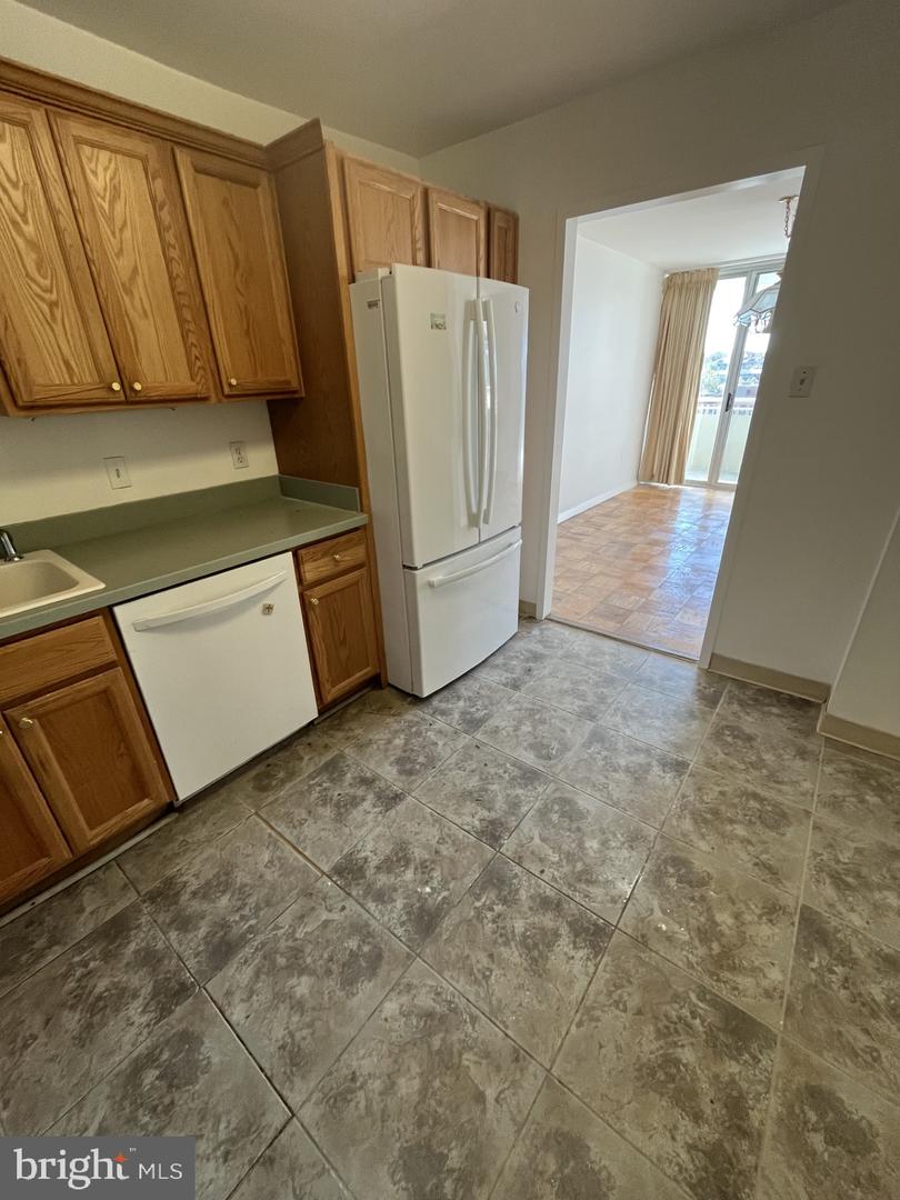 3001 VEAZEY NW #1629, WASHINGTON, District Of Columbia 20008, 1 Bedroom Bedrooms, ,1 BathroomBathrooms,Residential,For sale,3001 VEAZEY NW #1629,DCDC2224384 MLS # DCDC2224384