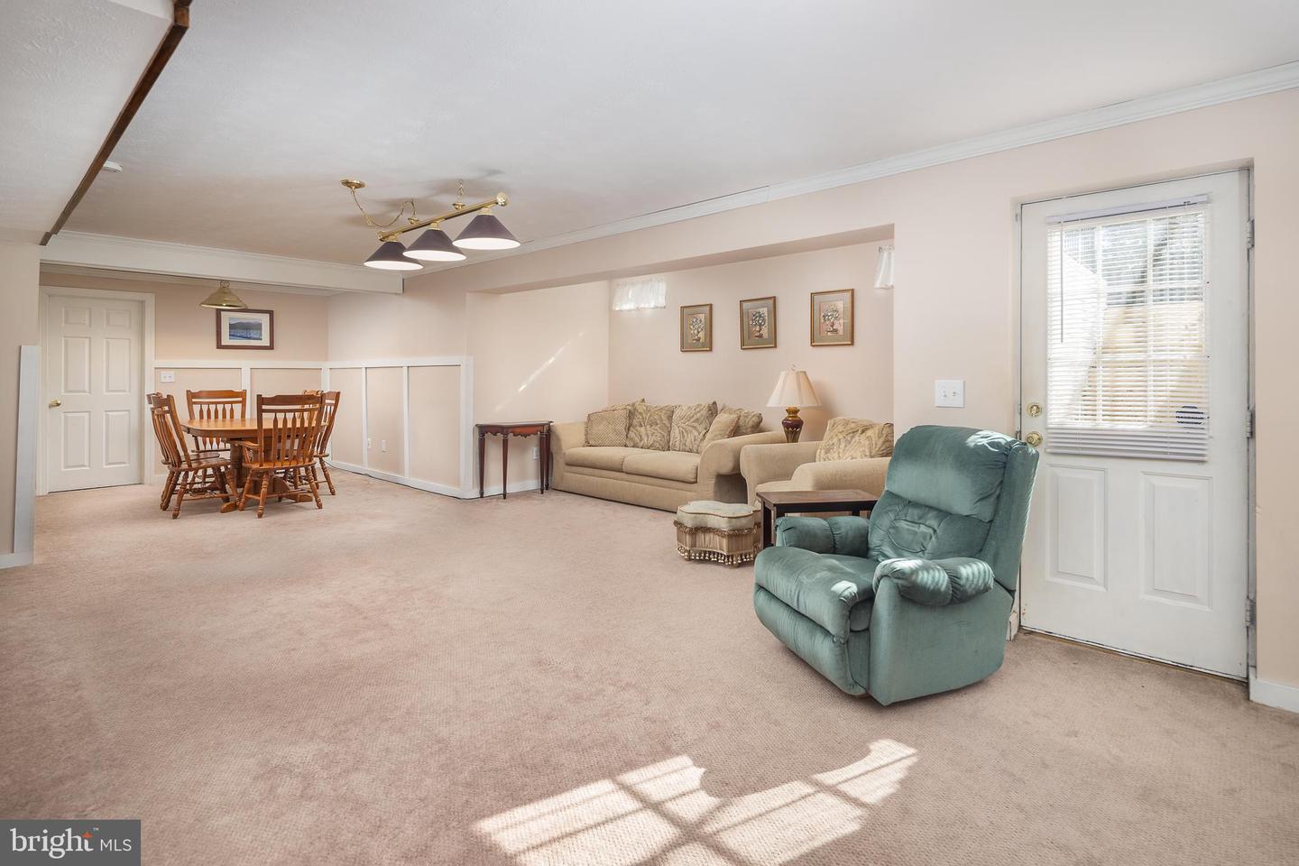 12017 YOUNGTREE CT, BRISTOW, Virginia 20136, 4 Bedrooms Bedrooms, 16 Rooms Rooms,3 BathroomsBathrooms,Residential,For sale,12017 YOUNGTREE CT,VAPW2106964 MLS # VAPW2106964