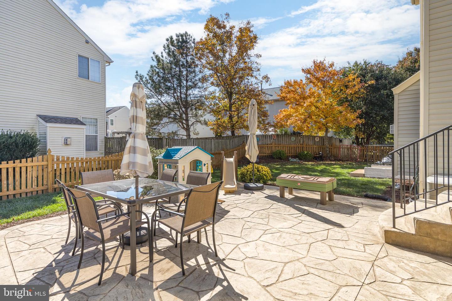 12017 YOUNGTREE CT, BRISTOW, Virginia 20136, 4 Bedrooms Bedrooms, 16 Rooms Rooms,3 BathroomsBathrooms,Residential,For sale,12017 YOUNGTREE CT,VAPW2106964 MLS # VAPW2106964