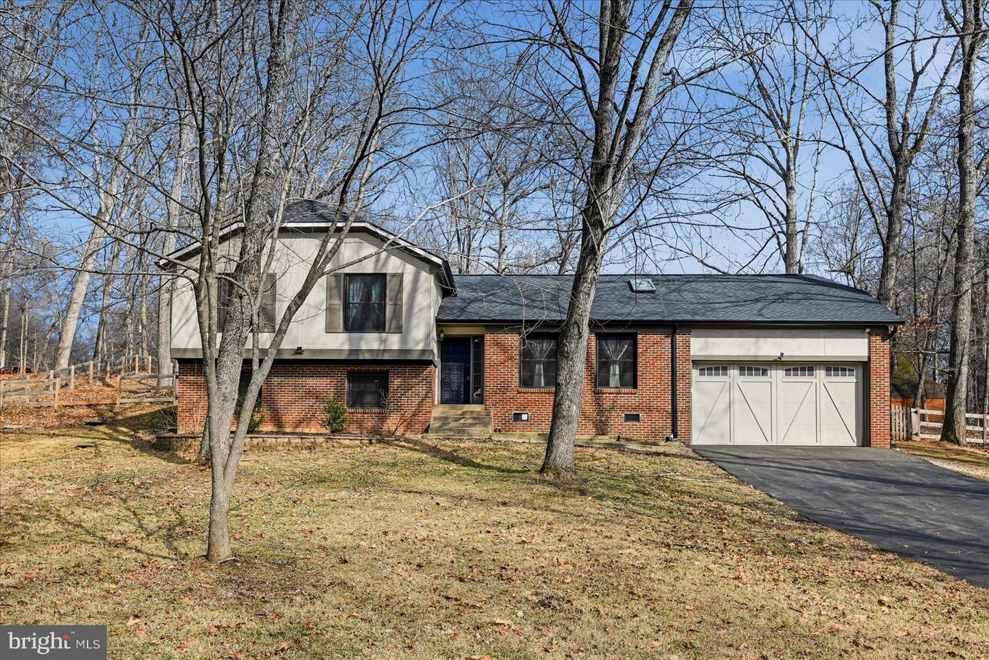 7405 AUBURN MILL RD, WARRENTON, Virginia 20187, 3 Bedrooms Bedrooms, ,2 BathroomsBathrooms,Residential,For sale,7405 AUBURN MILL RD,VAFQ2019594 MLS # VAFQ2019594