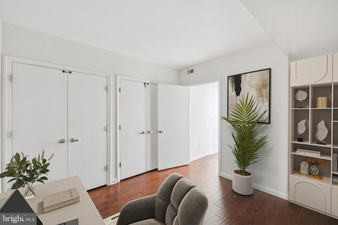 355 I ST SW #410, WASHINGTON, District Of Columbia 20024, 2 Bedrooms Bedrooms, ,1 BathroomBathrooms,Residential,For sale,355 I ST SW #410,DCDC2231616 MLS # DCDC2231616 355 I ST SW #410, WASHINGTON, District Of Columbia 20024, 2 Bedrooms Bedrooms, ,1 BathroomBathrooms,Residential,For sale,355 I ST SW #410,DCDC2231616 MLS # DCDC2231616