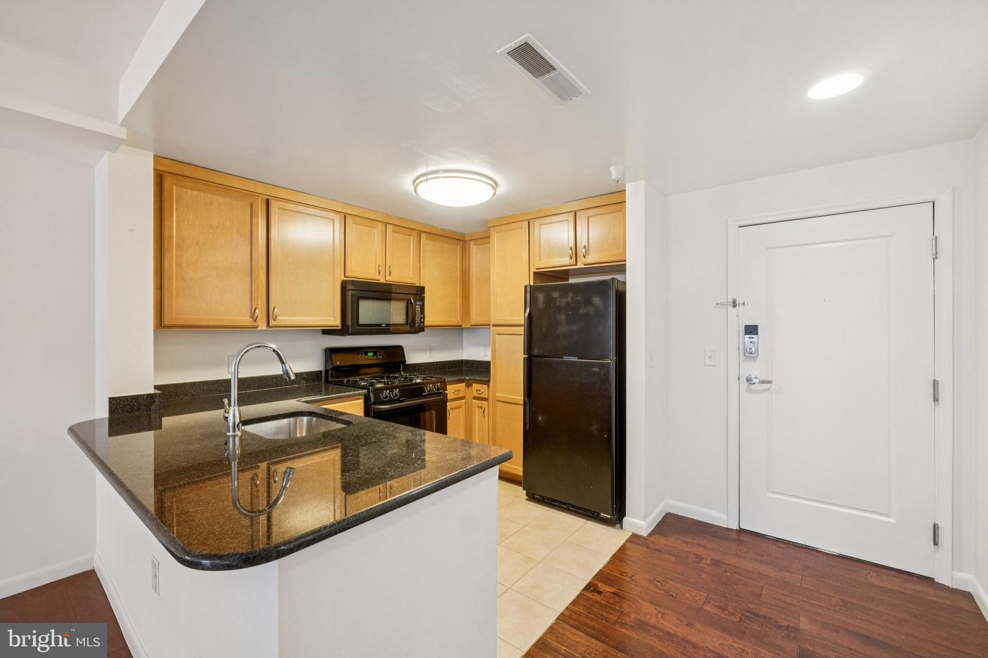 355 I ST SW #410, WASHINGTON, District Of Columbia 20024, 2 Bedrooms Bedrooms, ,1 BathroomBathrooms,Residential,For sale,355 I ST SW #410,DCDC2231616 MLS # DCDC2231616 355 I ST SW #410, WASHINGTON, District Of Columbia 20024, 2 Bedrooms Bedrooms, ,1 BathroomBathrooms,Residential,For sale,355 I ST SW #410,DCDC2231616 MLS # DCDC2231616