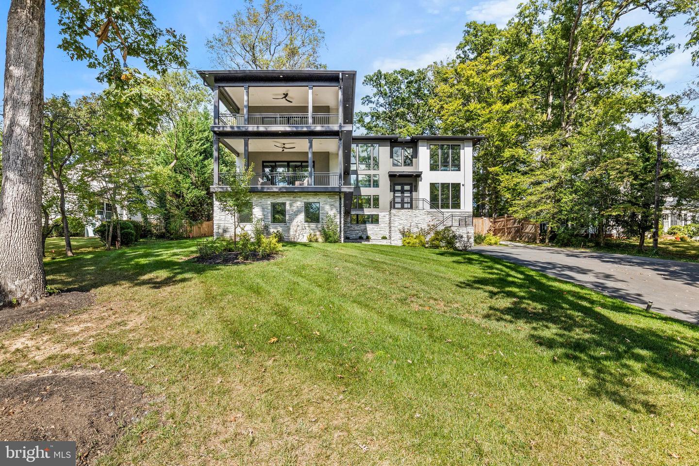 6884 CHURCHILL RD, MCLEAN, Virginia 22101, 6 Bedrooms Bedrooms, 28 Rooms Rooms,6 BathroomsBathrooms,Residential,For sale,6884 CHURCHILL RD,VAFX2280252 MLS # VAFX2280252 6884 CHURCHILL RD, MCLEAN, Virginia 22101, 6 Bedrooms Bedrooms, 28 Rooms Rooms,6 BathroomsBathrooms,Residential,For sale,6884 CHURCHILL RD,VAFX2280252 MLS # VAFX2280252